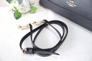 COACH：ハンドバッグ