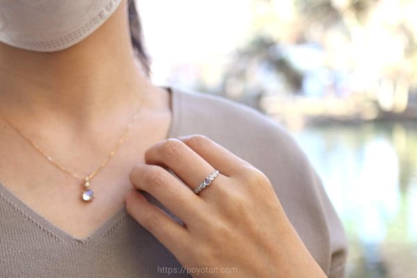 スパークルボックス(SparkleBox)：プラチナラブラドライトダイヤモンドリング