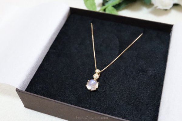 スパークルボックス(SparkleBox)：K18イエローゴールド ラブラドライト ダイヤモンドペンダント