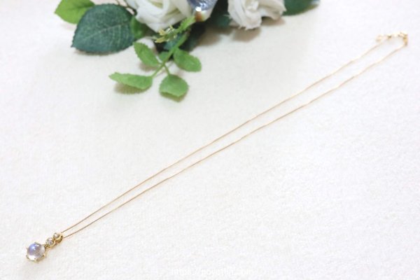 スパークルボックス(SparkleBox)：K18イエローゴールド ラブラドライト ダイヤモンドペンダント