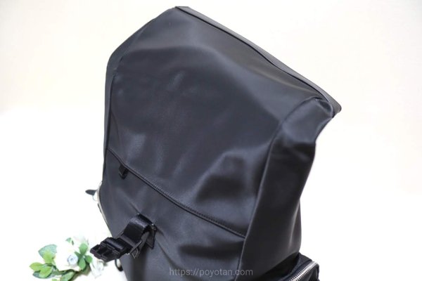 ガストンルーガ(GASTON LUGA)のRESENÄR（レセナール）