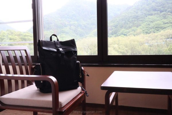 ガストンルーガ(GASTON LUGA)のRESENÄR（レセナール）