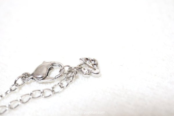 スパークルボックス(SparkleBox):Swarovski (スワロフスキー) クリスタル リーフ ドロップ ネックレス シルバー