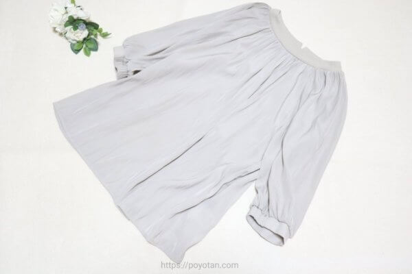 エディストクローゼットのブラウス