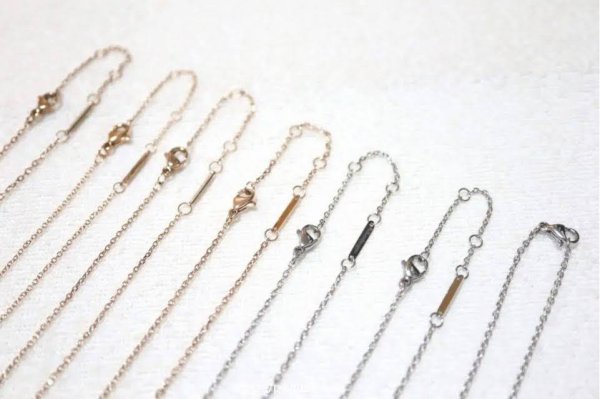 Daniel Wellington(ダニエルウェリントン)：ネックレス